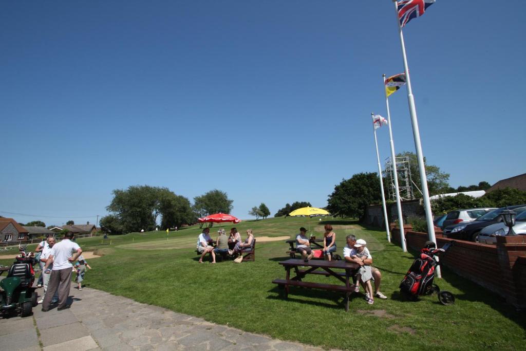 Links Country Park Hotel West Runton Buitenkant foto