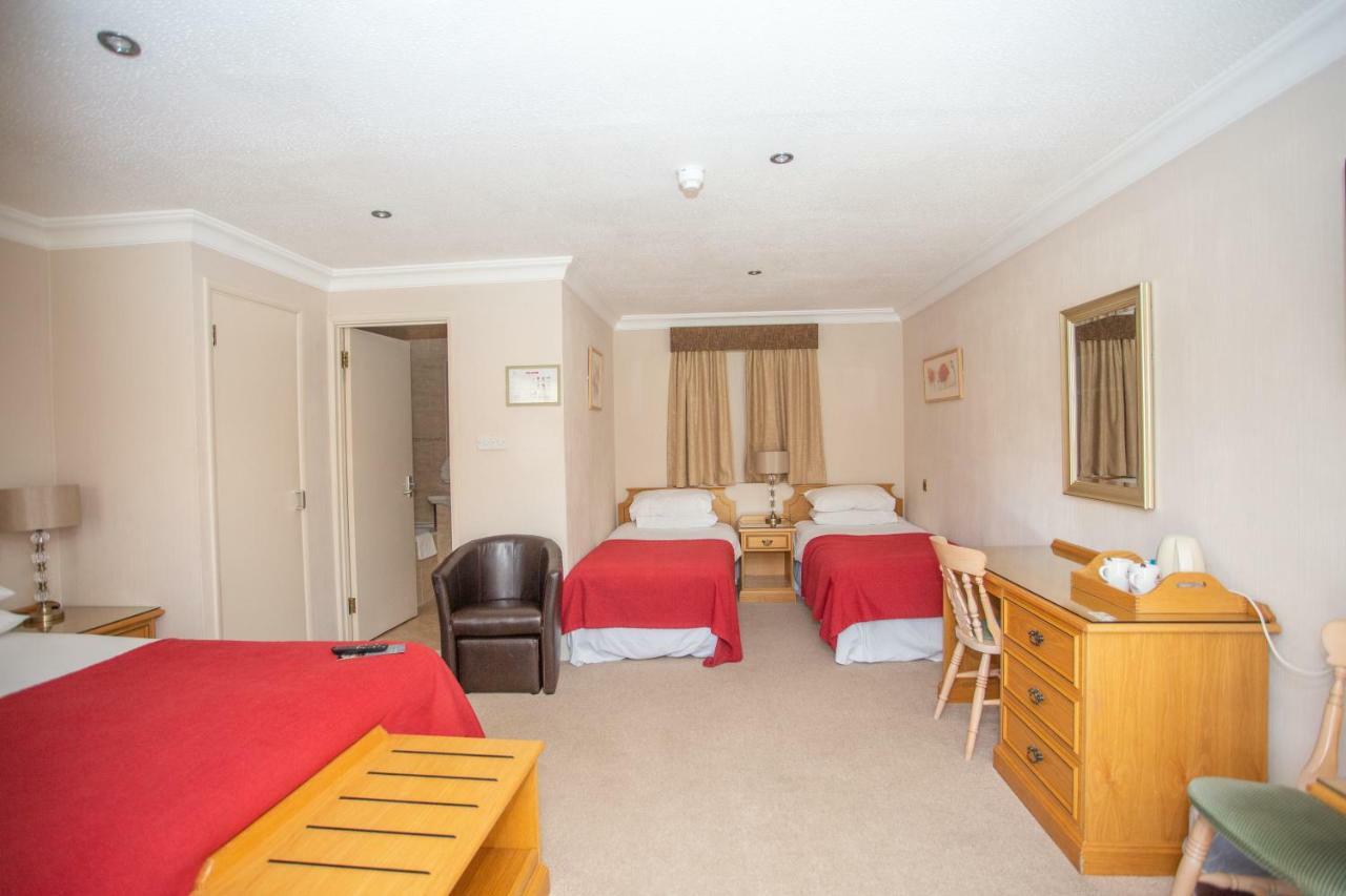 Links Country Park Hotel West Runton Buitenkant foto