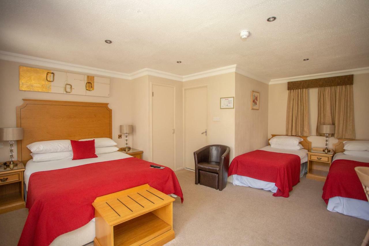 Links Country Park Hotel West Runton Buitenkant foto